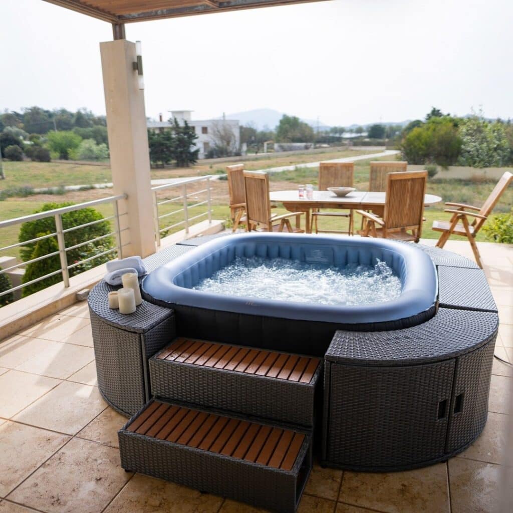 Why You Should Consider Getting an Inflatable Hot Tub for Winter: Ultimate Cold-Weather Relaxation Guide 3 Why You Should Consider Getting an Inflatable Hot Tub for Winter 01